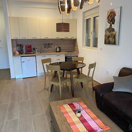 Lux Apartment Amarin Pržno Eksteriør bilde